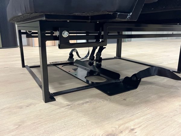 RDW-goedgekeurde zit/slaapbank met gordels buscamper - Afbeelding 10