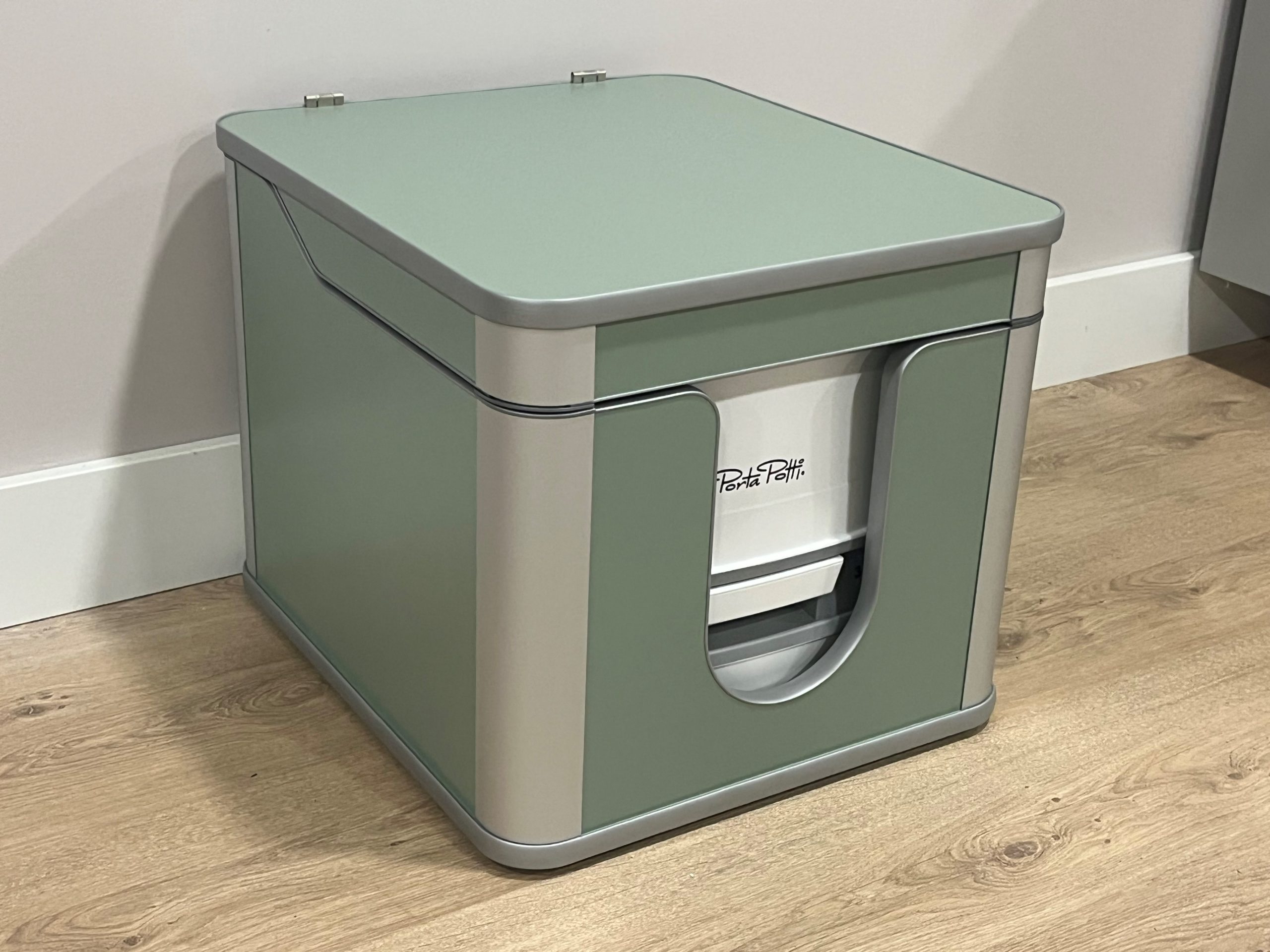 Porta-Potti box